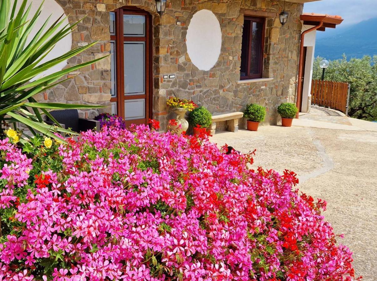 Altavilla Silentina Pietra Del Colle Agriturismo المظهر الخارجي الصورة